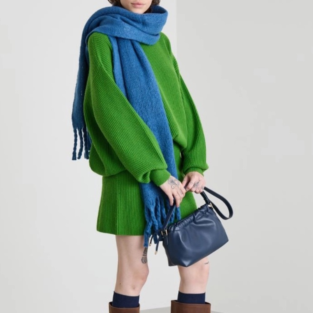 NWTO Marella by Max Mara Fluffy Scarf 🧣 Size: OS Fall/Winter/Holidays
